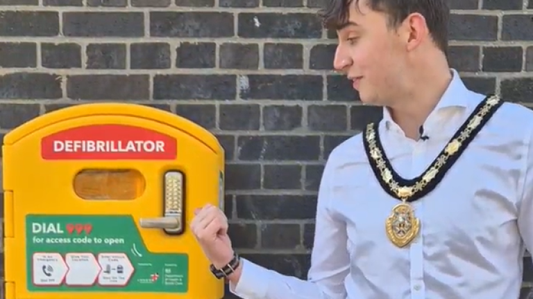 Deputy Mayor with Trent Lock defibrilator.