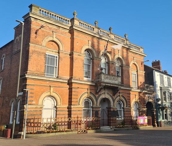 Ilkeston Town Hall from the front