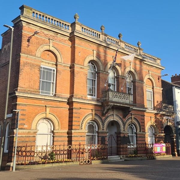 Ilkeston Town Hall from the front